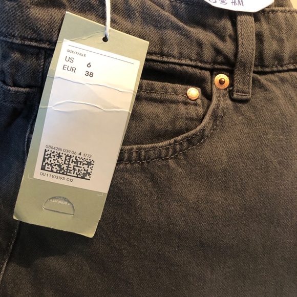 H&M black mom jeans - Picture 3 of 3